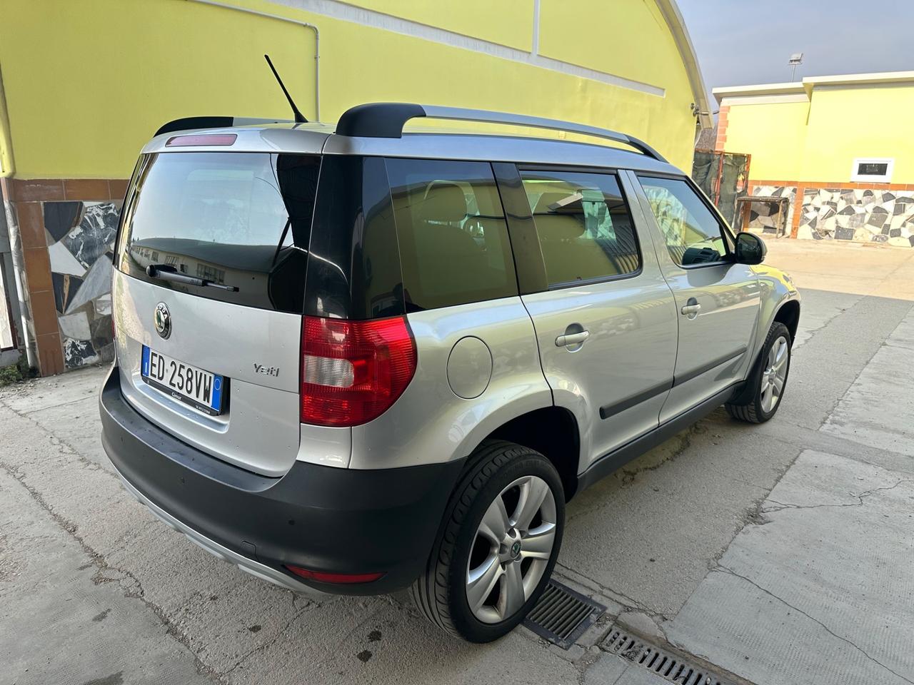 Skoda Yeti 1.2 TSI Active Neopatentati Euro5