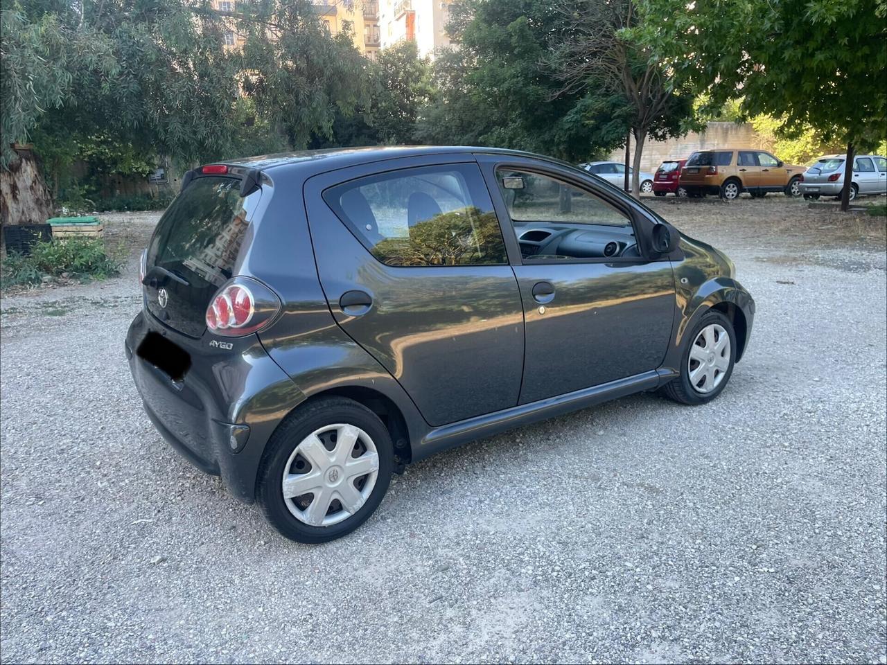 Toyota Aygo 1.0 12V VVT-i 5 porte Now
