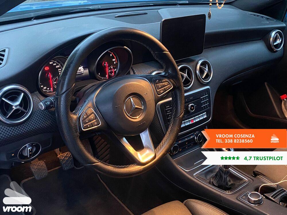 MERCEDES Classe A (W177) A 180 Automatic Pr...