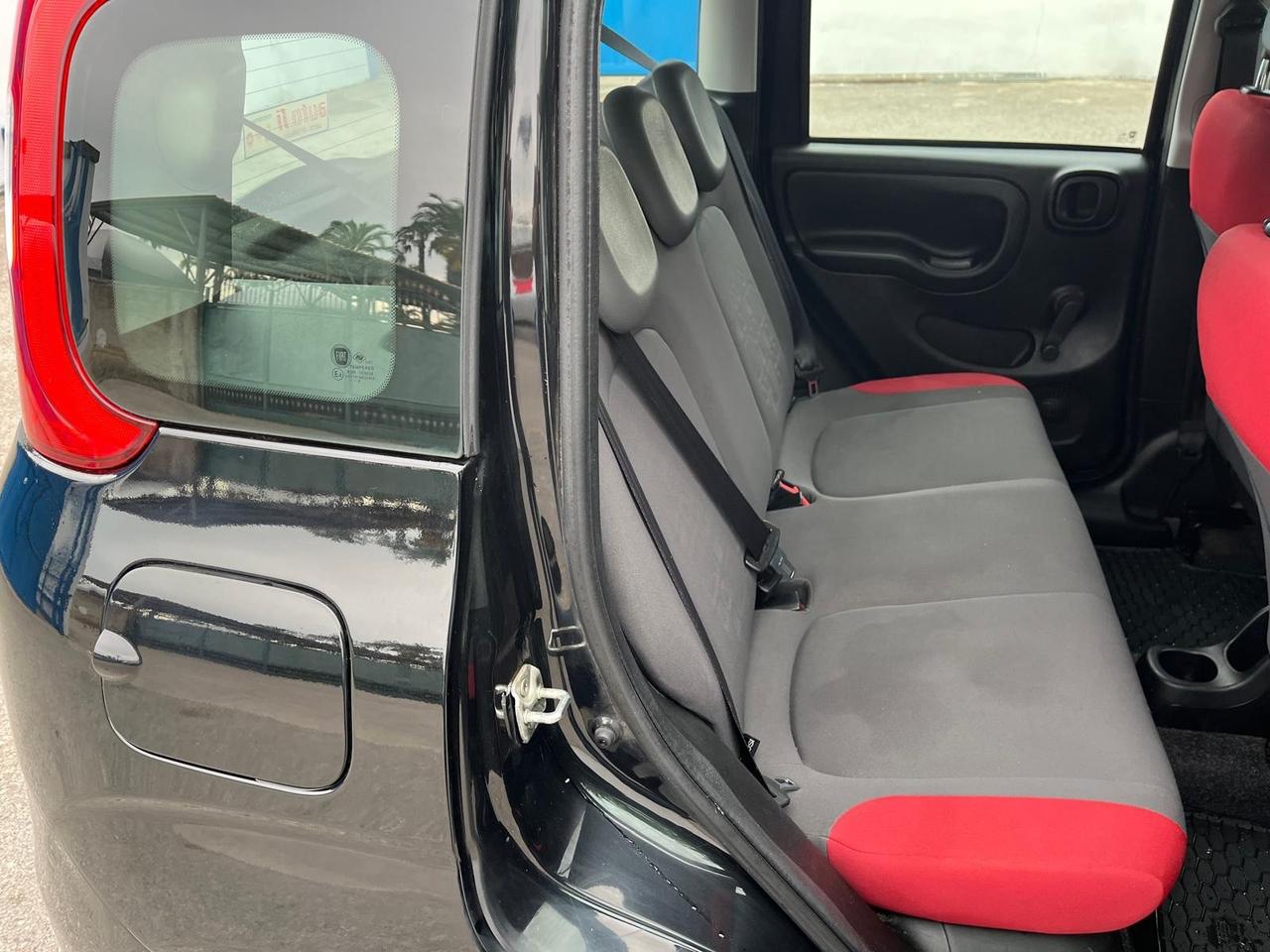 Fiat Panda -1.2 benz-full -km 63000-2018