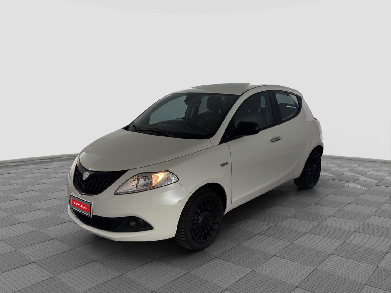 LANCIA Ypsilon 3ª serie Ypsilon 1.0 FireFly 5 porte S&S Hybrid Silver