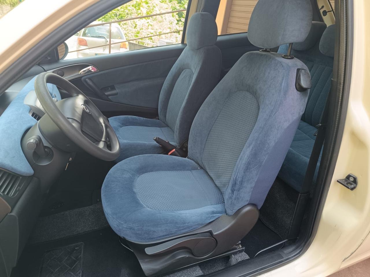 Lancia Ypsilon 1.2 Argento