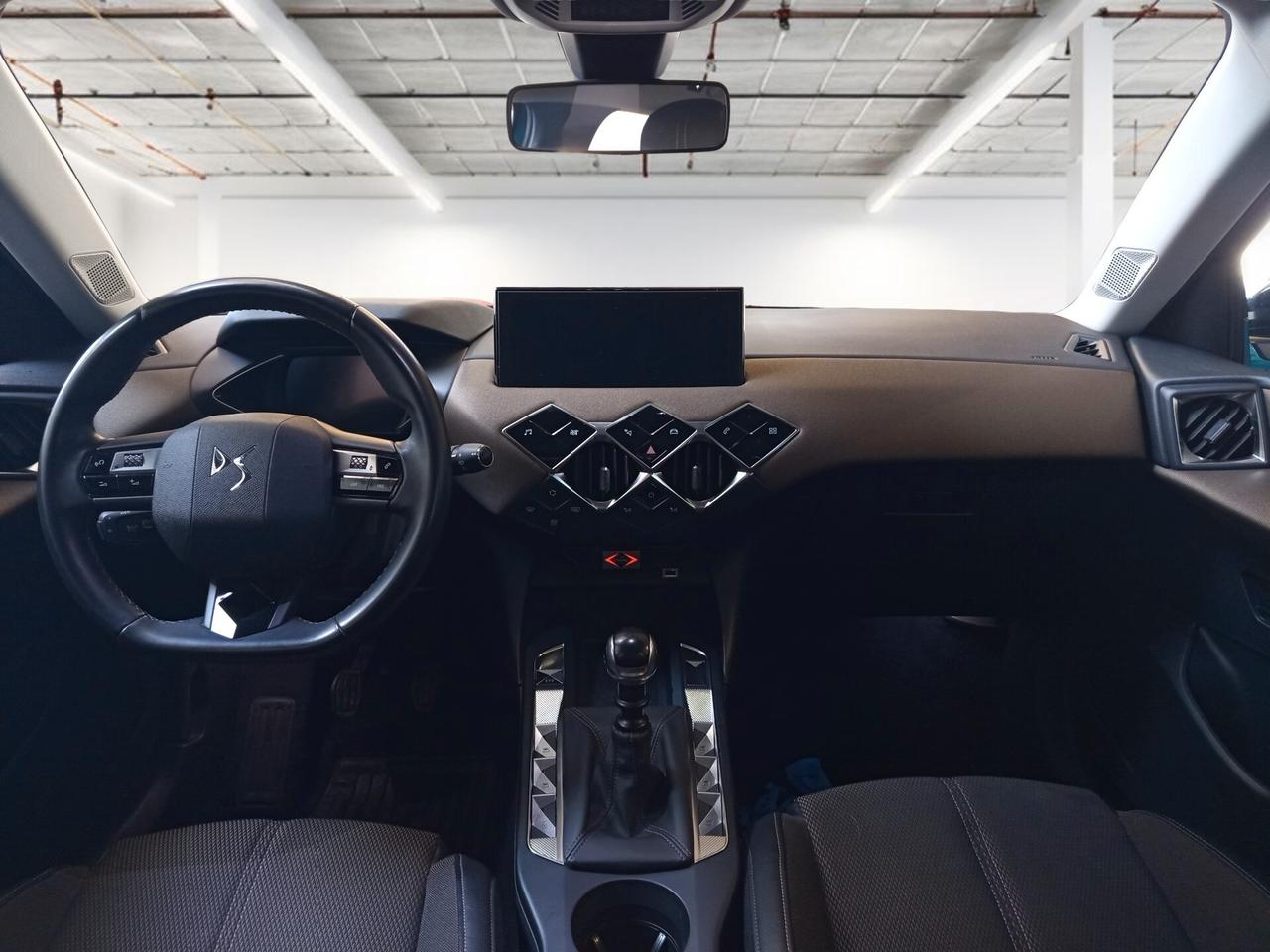 Ds DS3 3 Crossback BlueHDi 100 Business