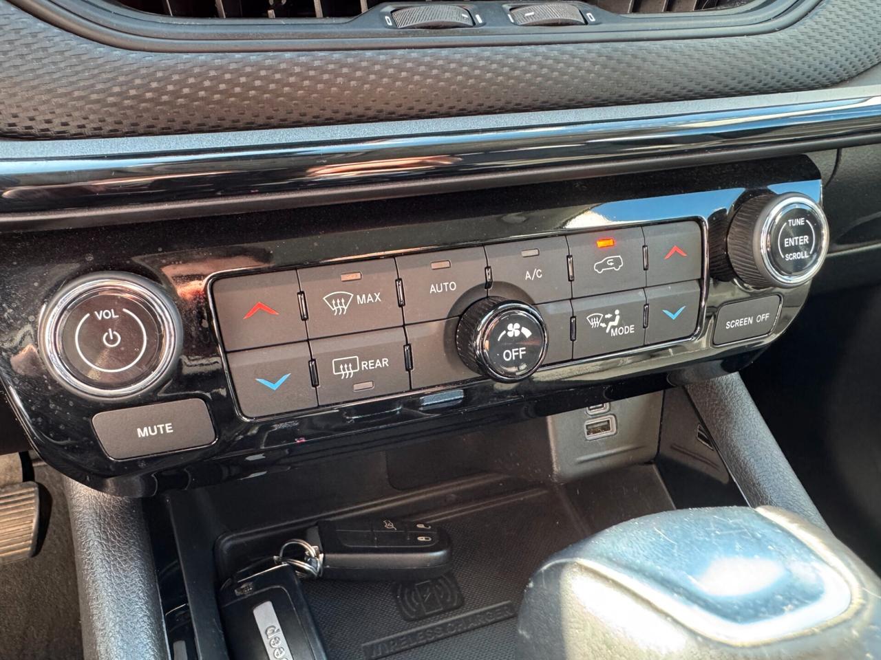 Jeep Compass Plug-In Hybrid 1.3 Turbo T4 190 CV 4xe - NIGHT EAGLE