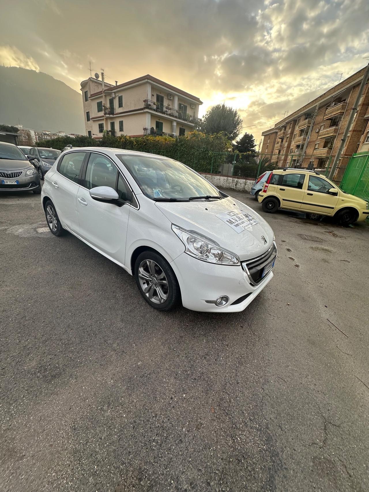 Peugeot 208 1.2 e-VTi 82 CV Stop&Start ETG5 5 porte Allure