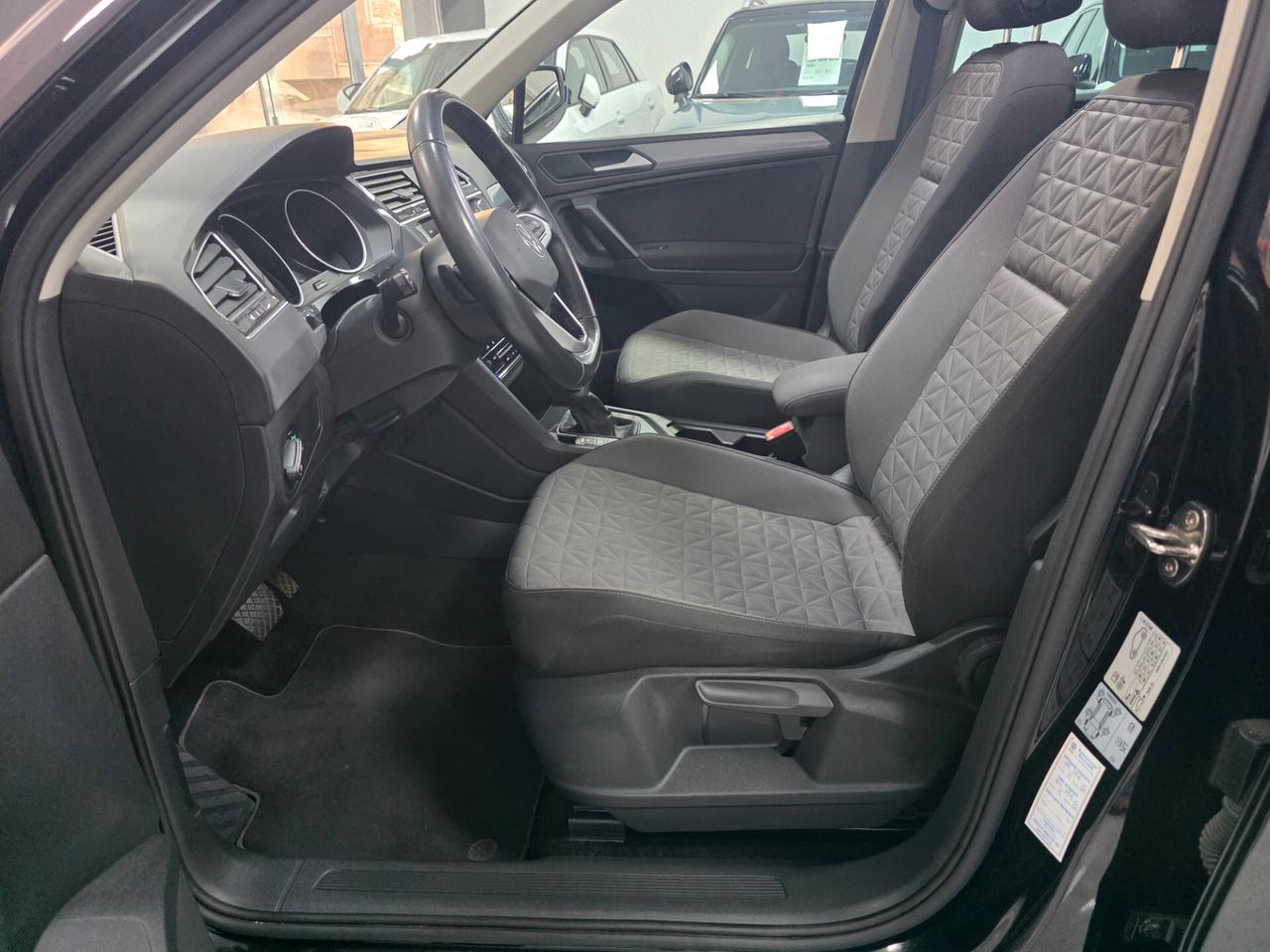 Volkswagen Tiguan 2.0 TDI 150 CV SCR DSG Elegance