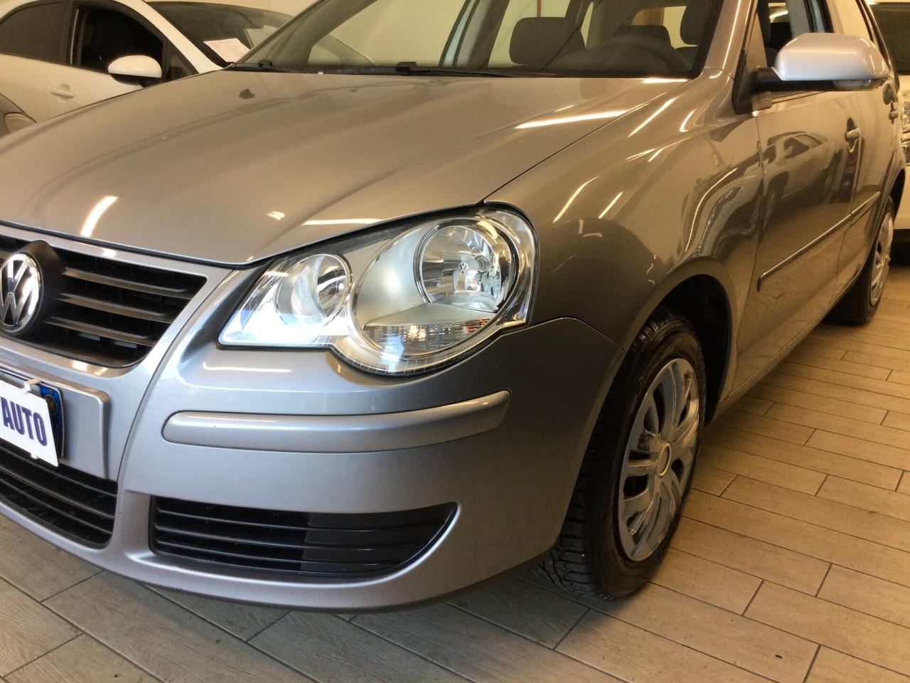 Volkswagen Polo 1.2/64CV 12V 5p. Comfortline
