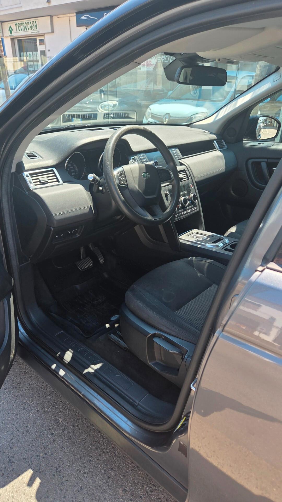 Land Rover Discovery Sport 2.0 TD4 150 CV Pure