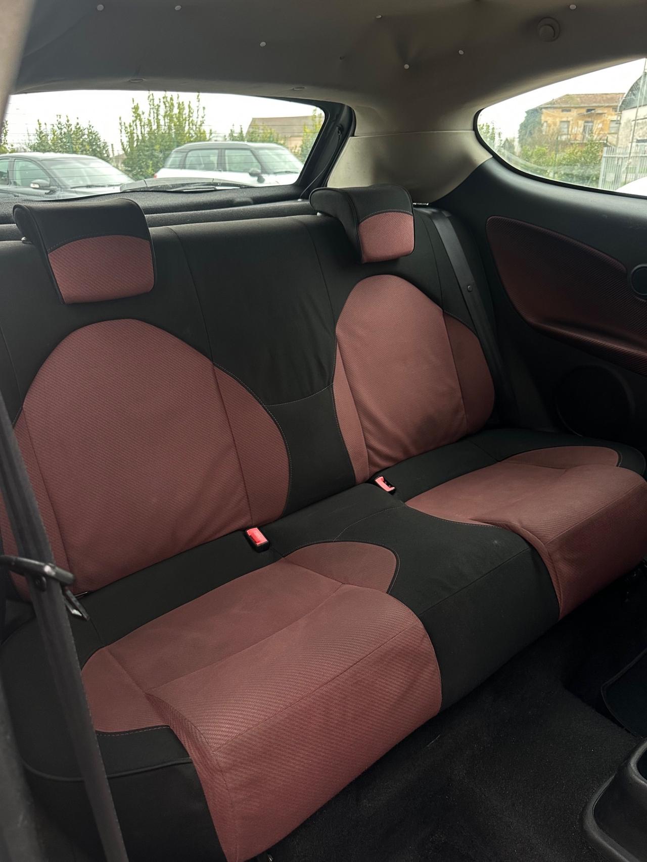 Alfa Romeo MiTo 1.4 T 120 CV GPL Distinctive