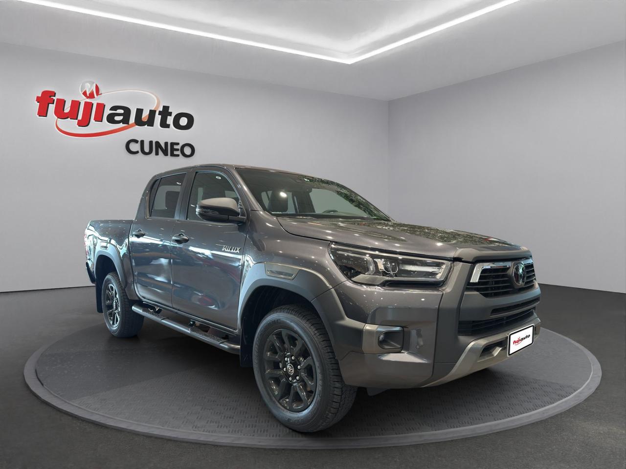 Toyota Double Cab Invincible 2.4D 150 CV 6 marce