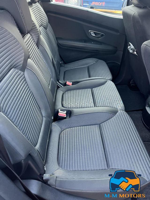 RENAULT Scenic Scénic Blue dCi 120 CV EDC Sport Edition2