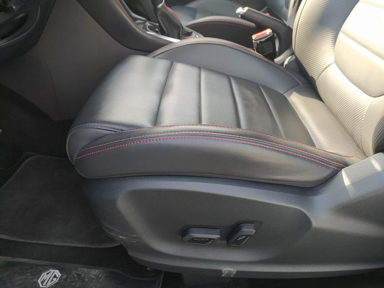 Mg ZS Luxury 1.5 VTi-TECH #9925