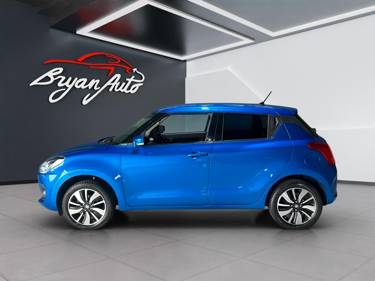 Suzuki Swift 1.2 Hybrid 4WD AllGrip Top (CON GANCIO TRAINO)