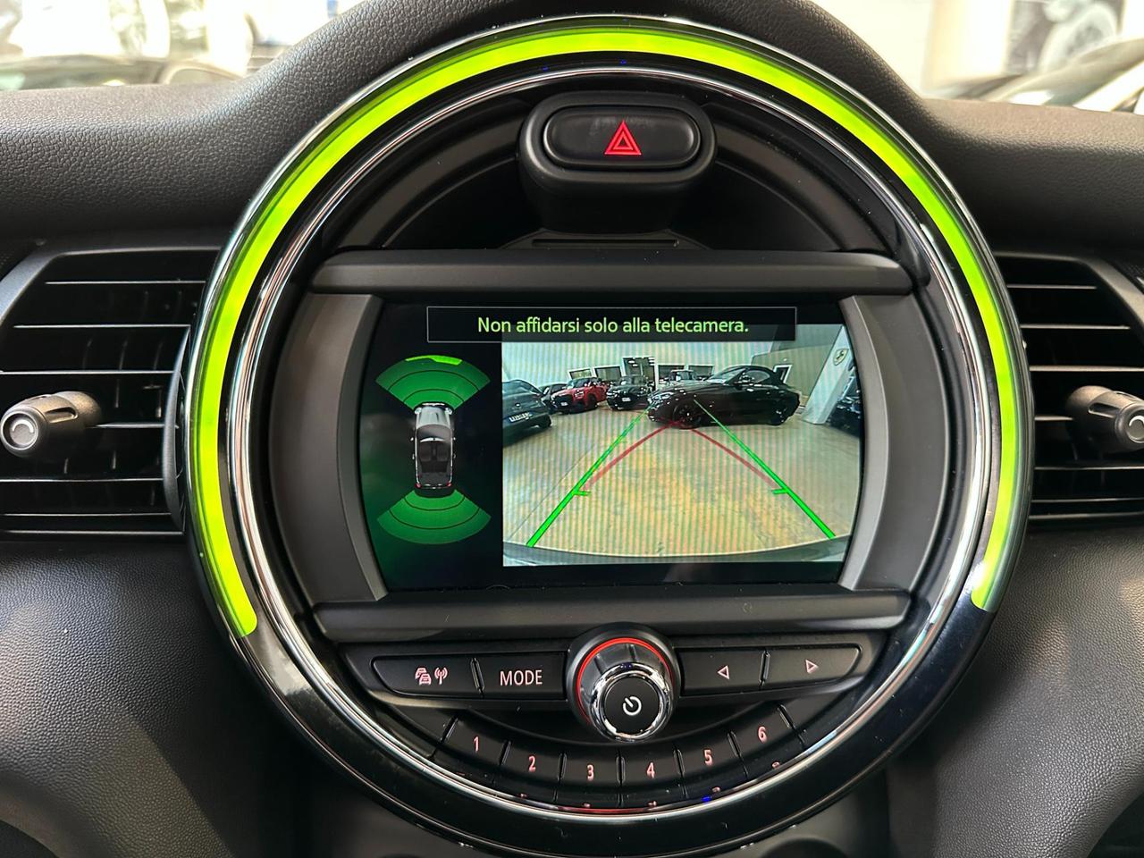 Mini Cabrio Cooper D Hype 1.5 Auto-LED-17"-Telecamera-Carplay-Pack Luci