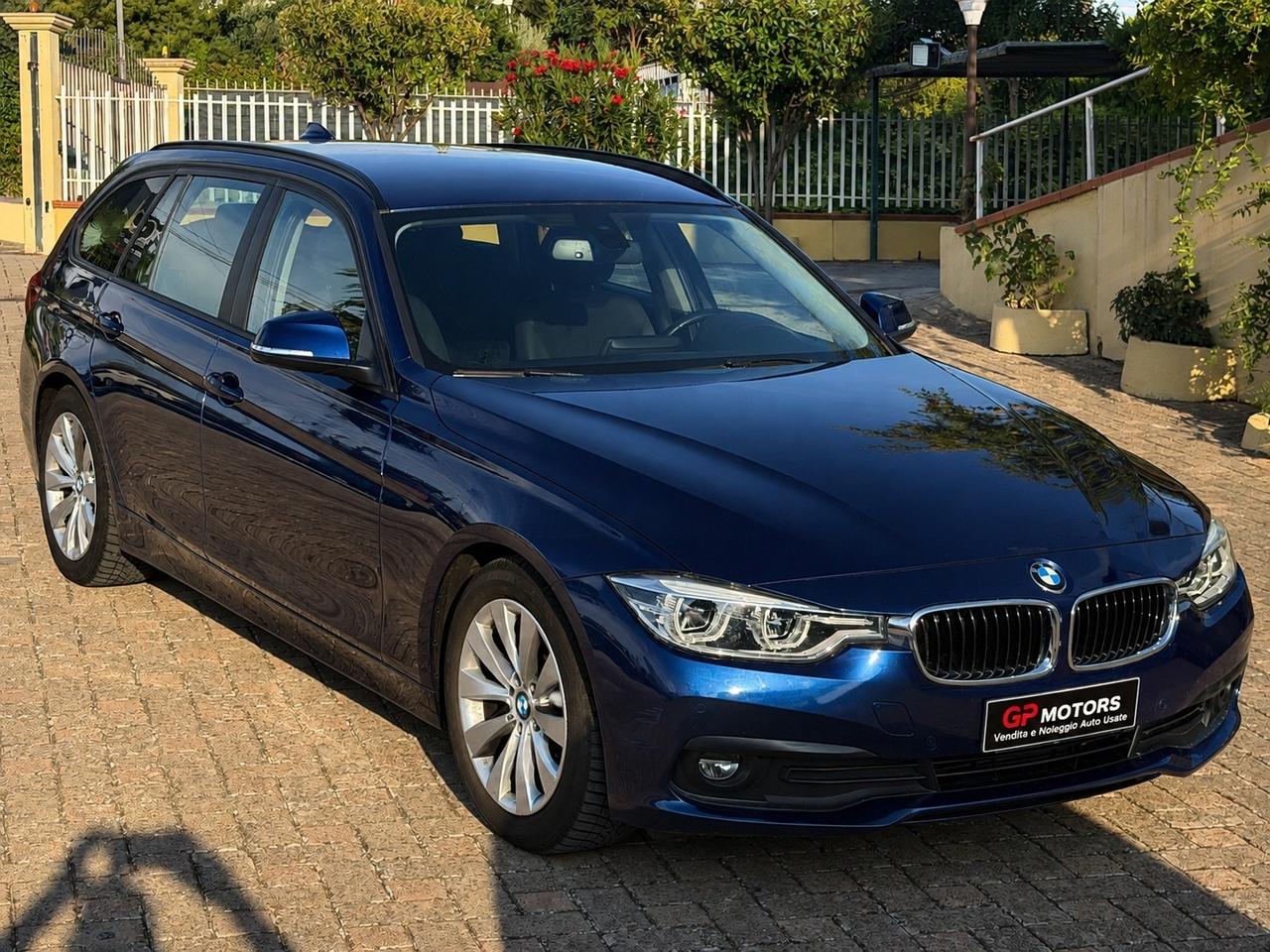 Bmw 320 320d Efficient Dynamics Touring Business Advantage aut.