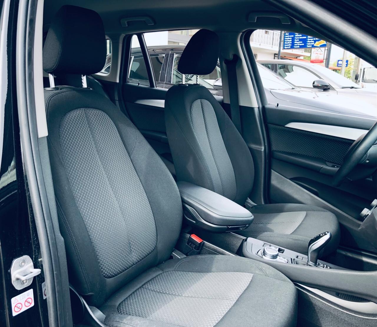 Bmw X1 sDrive16d BUSINESS -AUTOMATICA