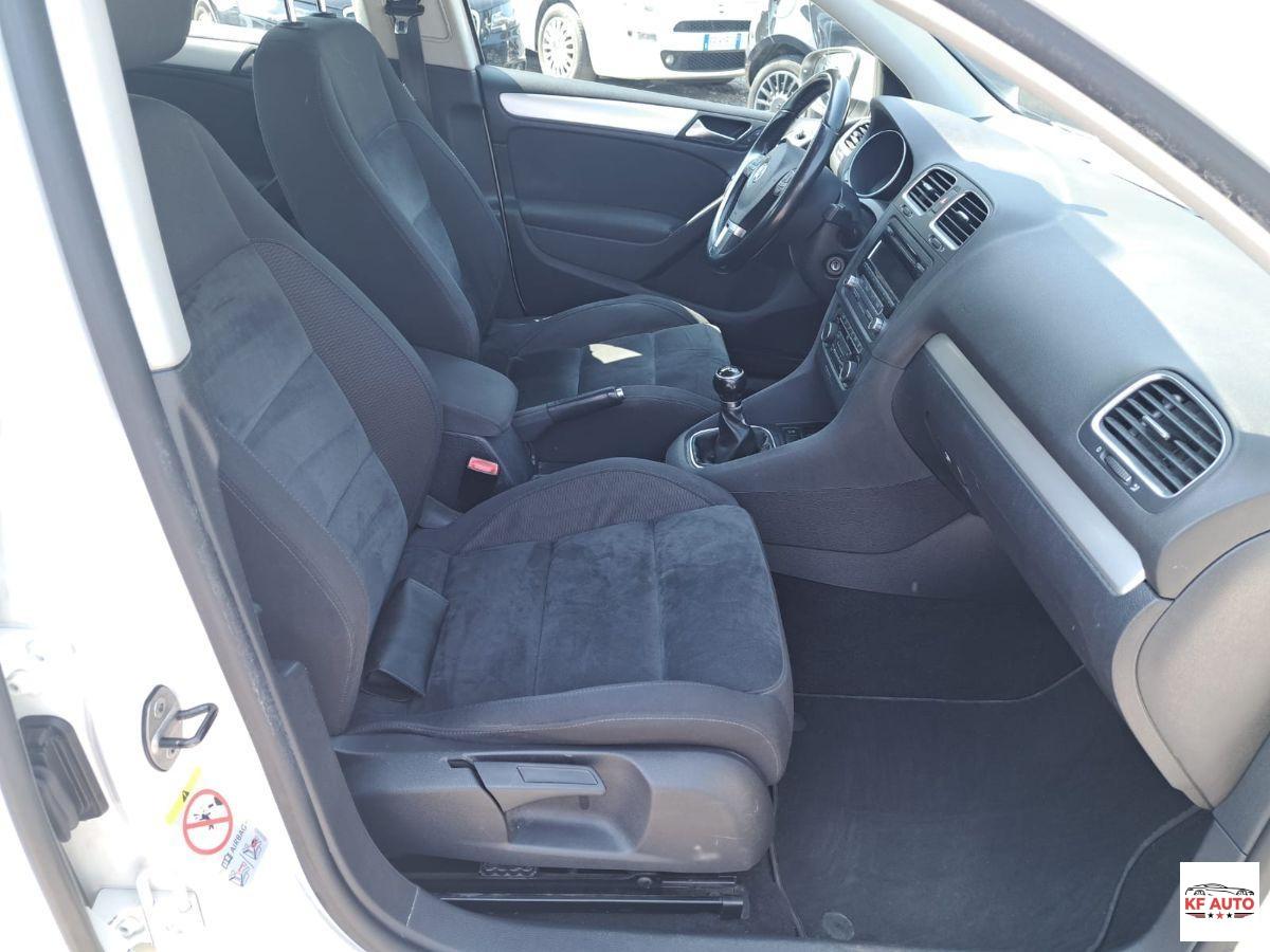 VOLKSWAGEN - Golf 1.6 tdi Highline 5p