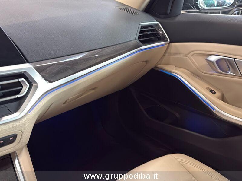 BMW Serie 3 G21 2019 Touring Diese 320d Touring mhev 48V Luxury auto