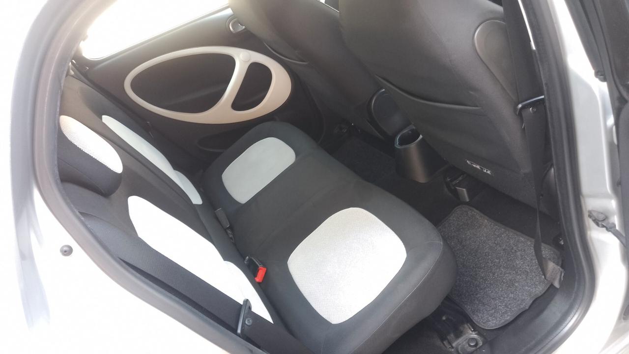 Smart ForFour 70 1.0 Passion NEOP 2015 120milakm