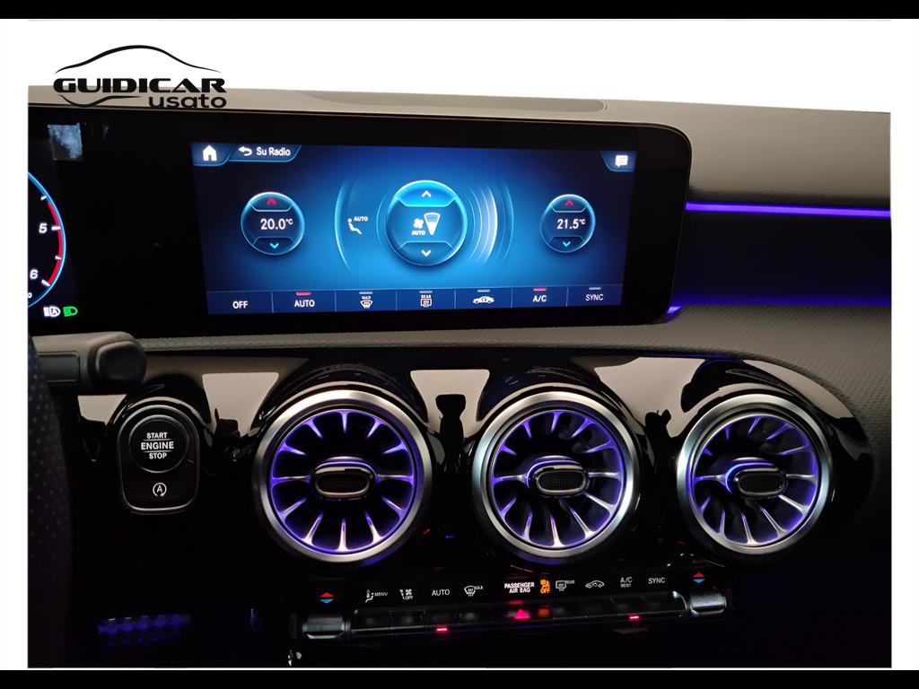 Mercedes-Benz Classe A - W177 2018 - A 220 d Premium 4matic auto