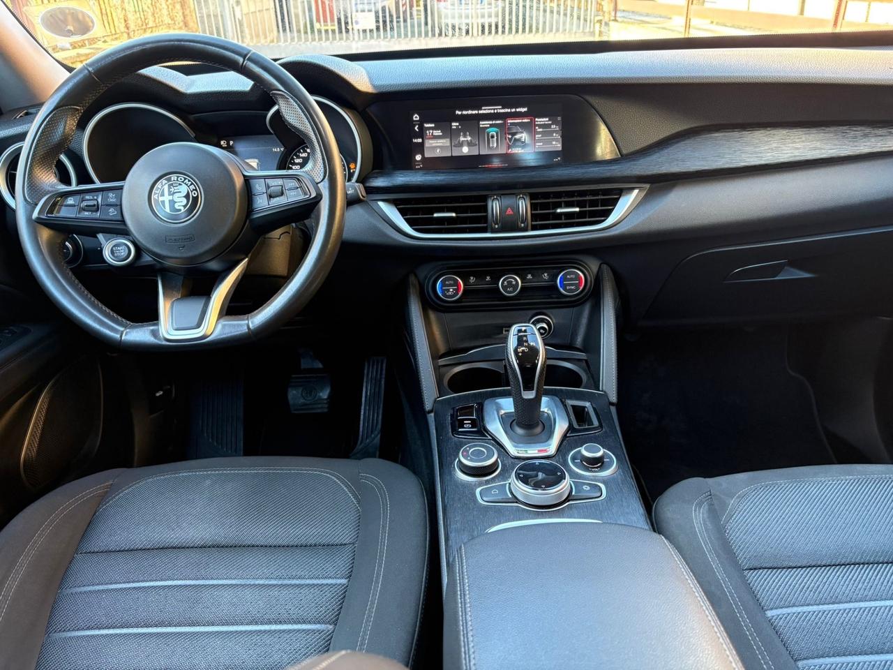 Alfa Romeo Stelvio 2.2 Turbodiesel 160 CV AT8 RWD Business