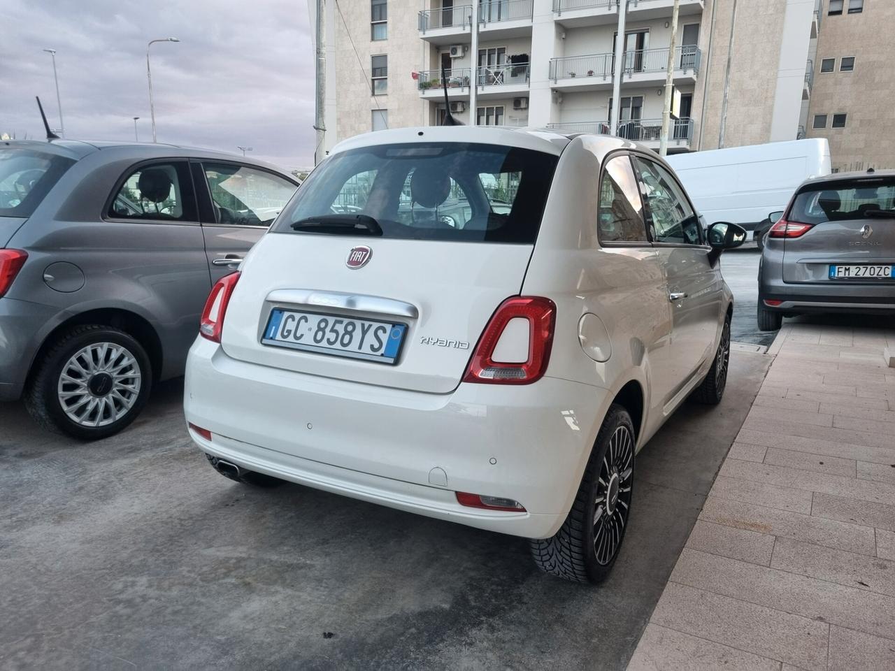 Fiat 500 1.0 Hybrid Launch Edition