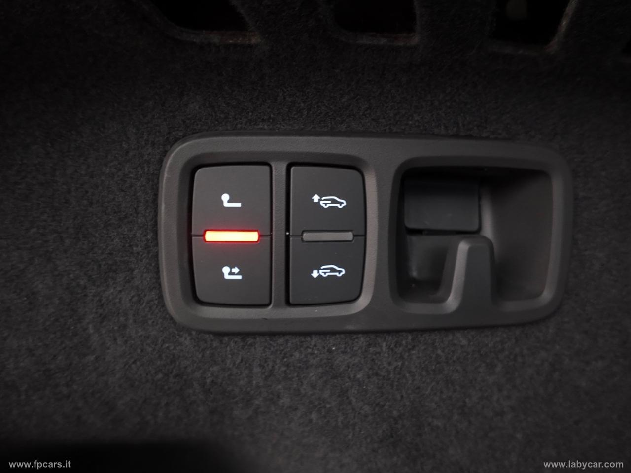 AUDI RS Q8 TFSI V8 quattro tiptr. Performance