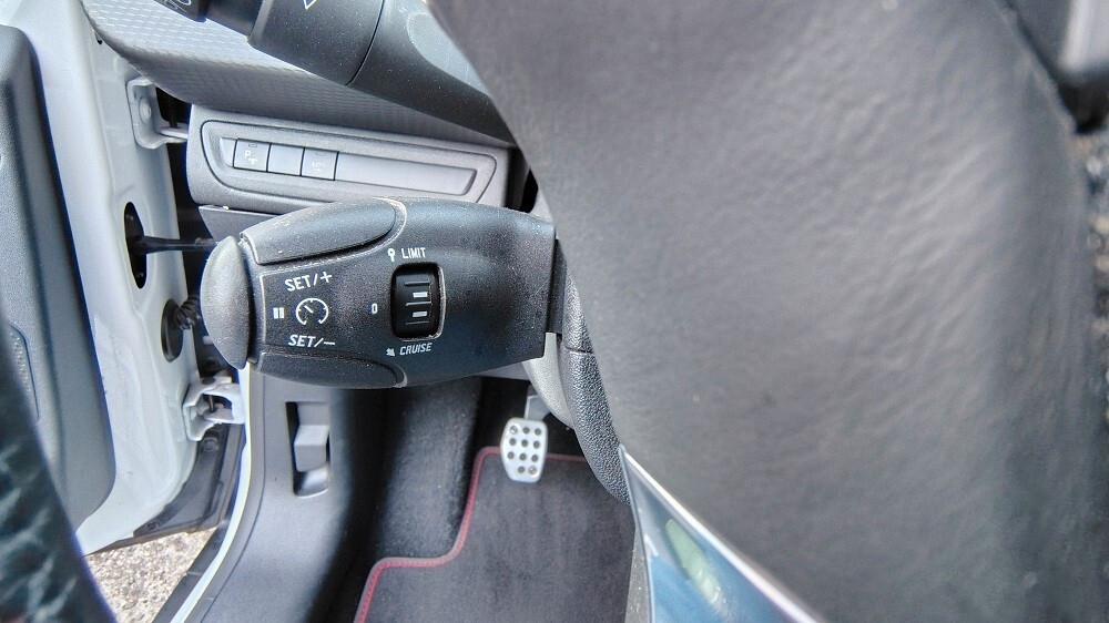 Peugeot 2008 gt-line 1.2 benzina 130 cv euro 6 distribuzione già fatta