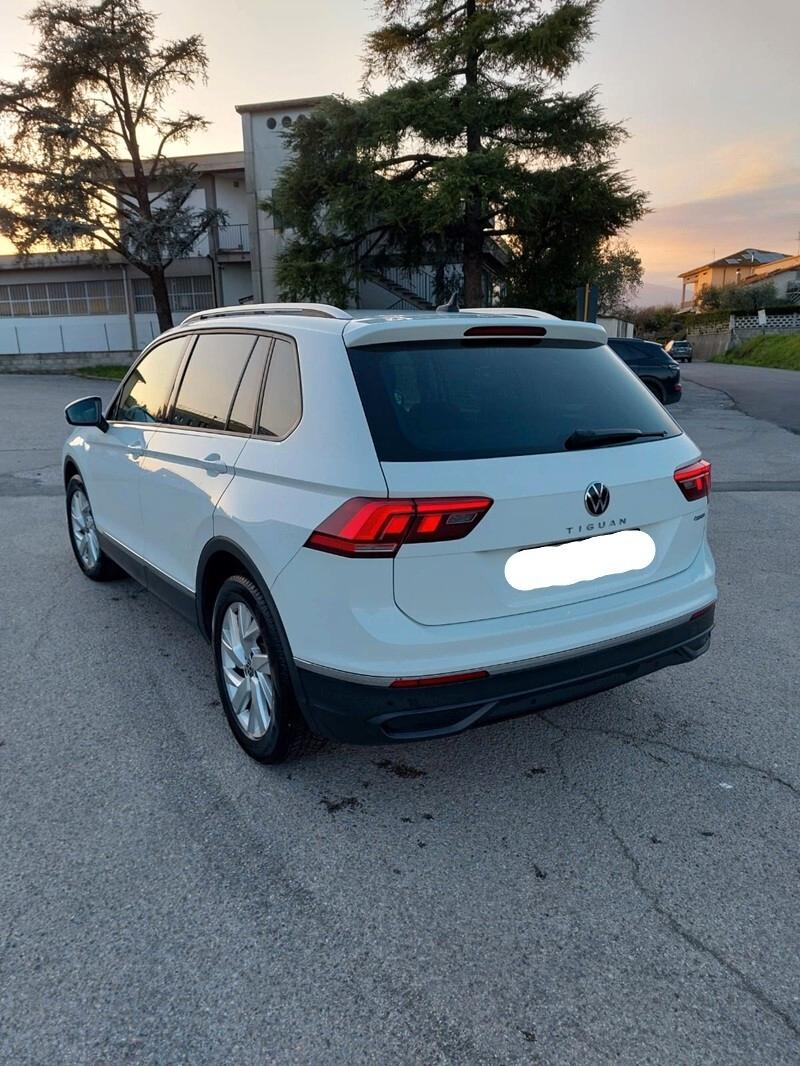Volkswagen Tiguan 2.0 TDI 150 CV SCR DSG 4MOTION Life