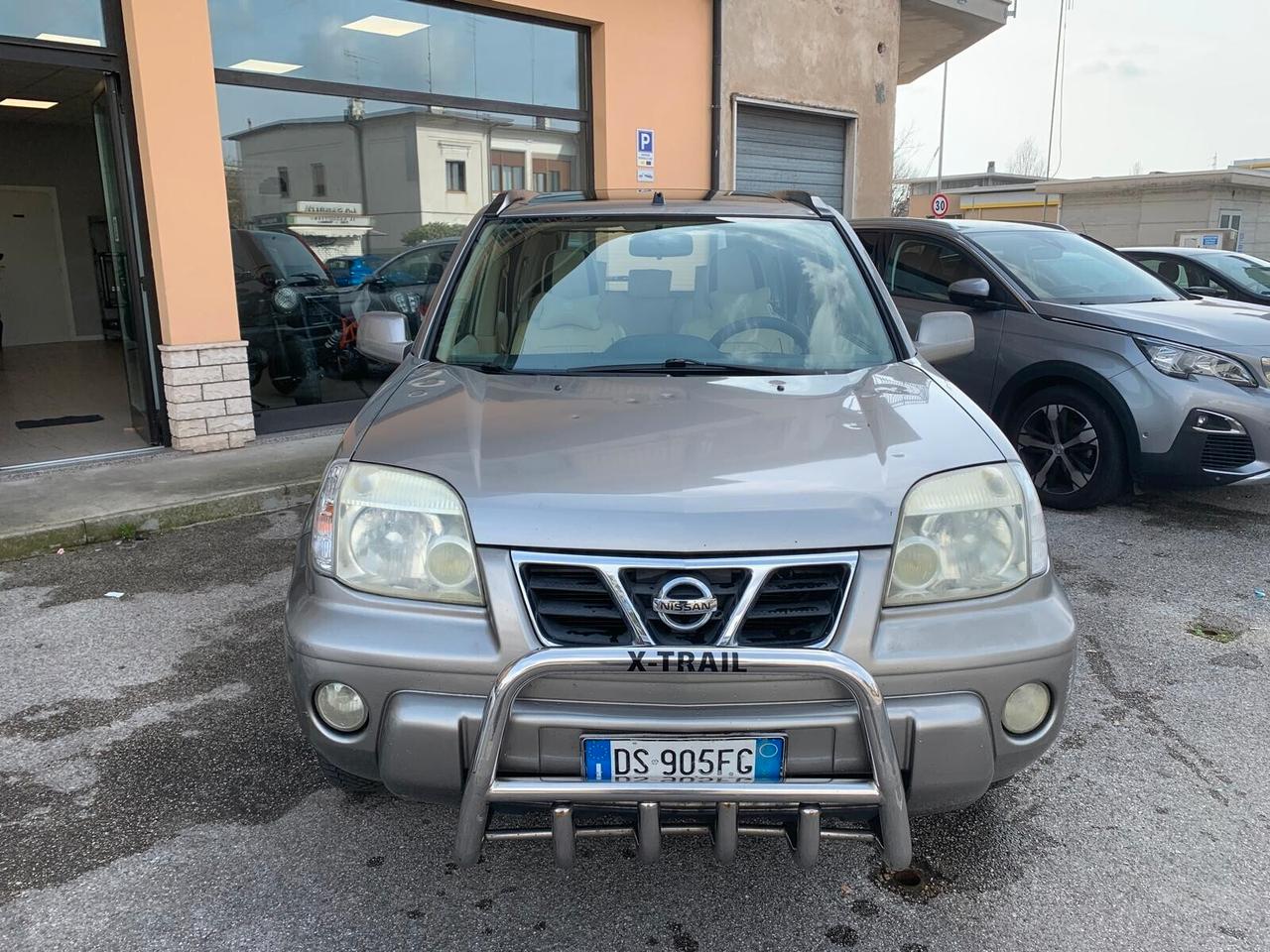 Nissan X-Trail 2.2 TD 4x4 Pelle Tetto Neopat.