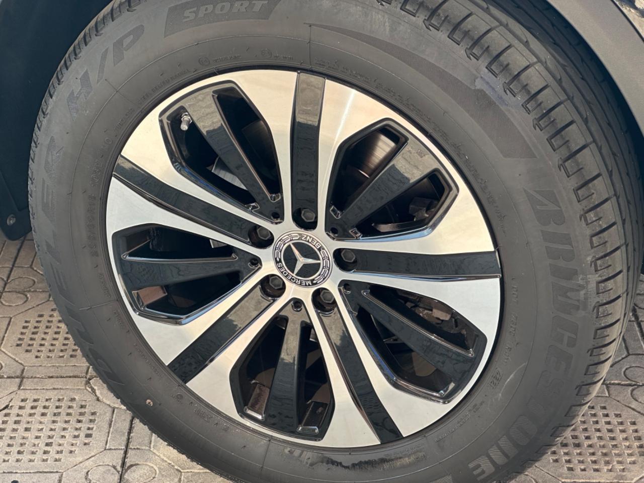 Mercedes-Benz GLC 200 – Anno 2022