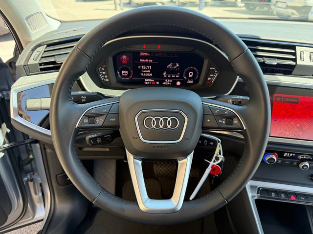 AUDI Q3 35 TDI S tronic Business Advanced SPORT
