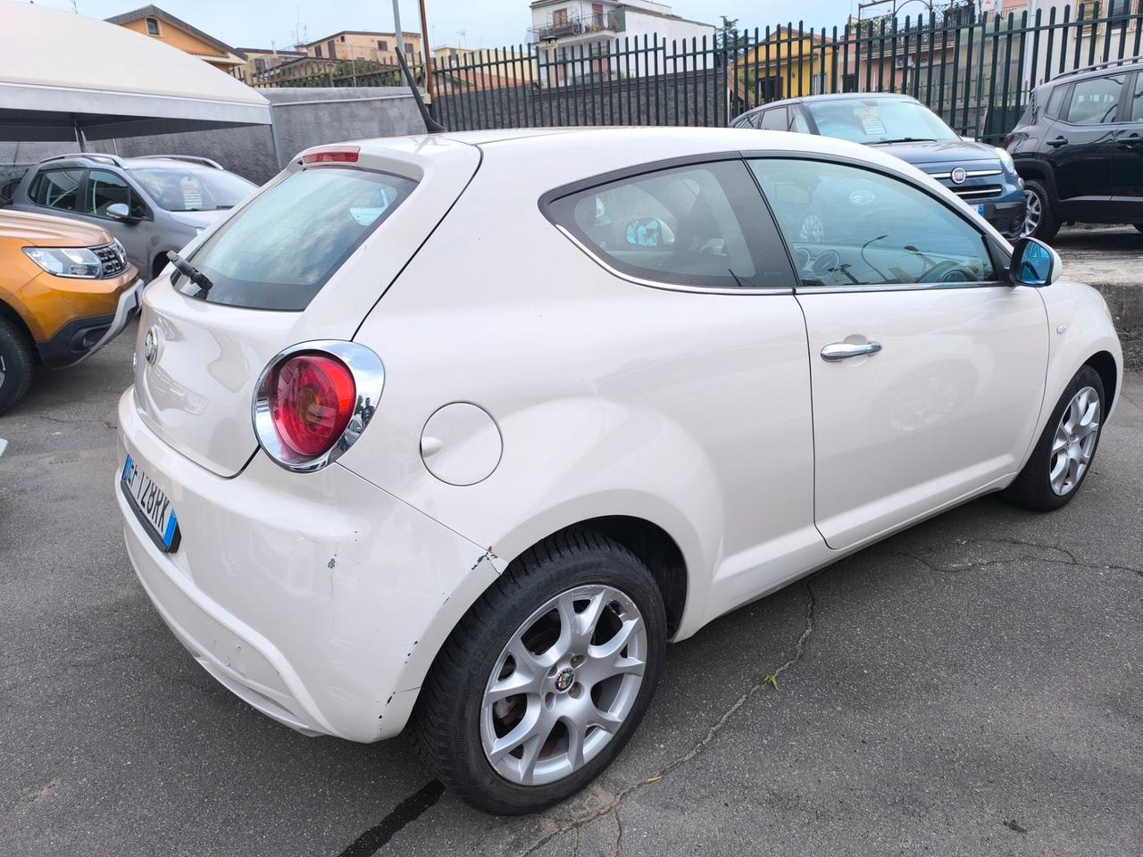 Alfa Romeo MiTo 1.4 78 CV Distinctive Sport Pack