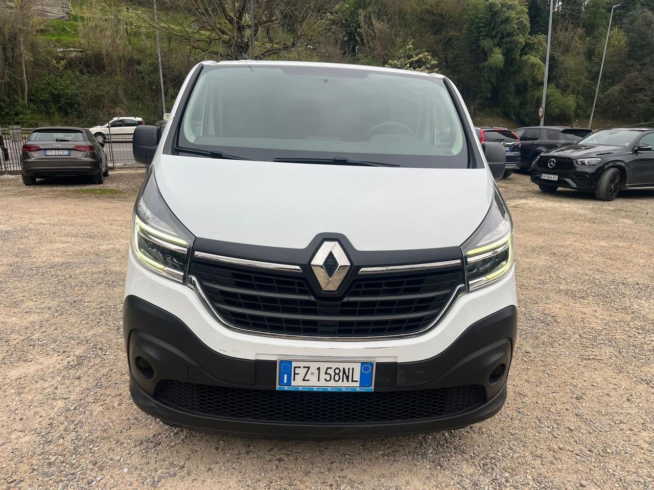 Renault Trafic T27 2.0 dCi 120CV PC-TN Furgone Ice Plus
