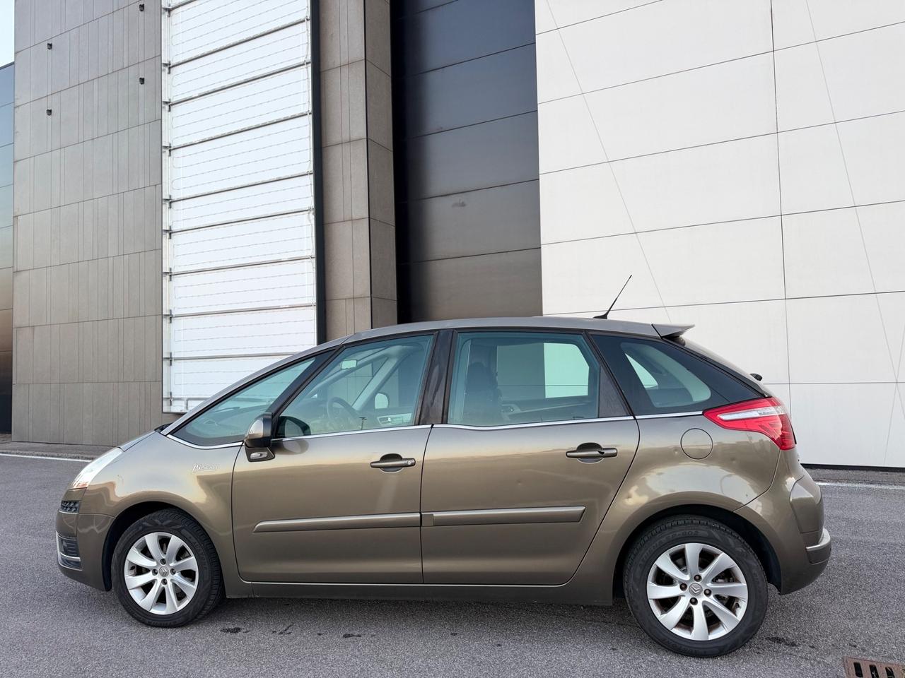 Citroen C4 Grand Picasso 2.0 HDi 138 FAP CMP6 Exclusive