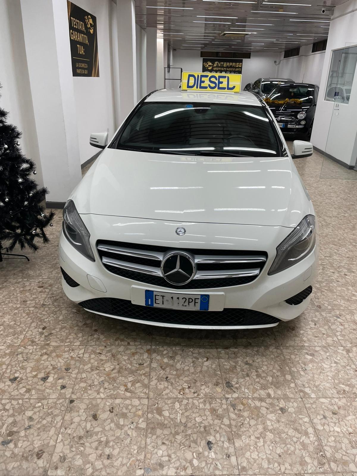 MERCEDES Classe A180 d Sport NEOPATENTATI Garanzia 12 MESI