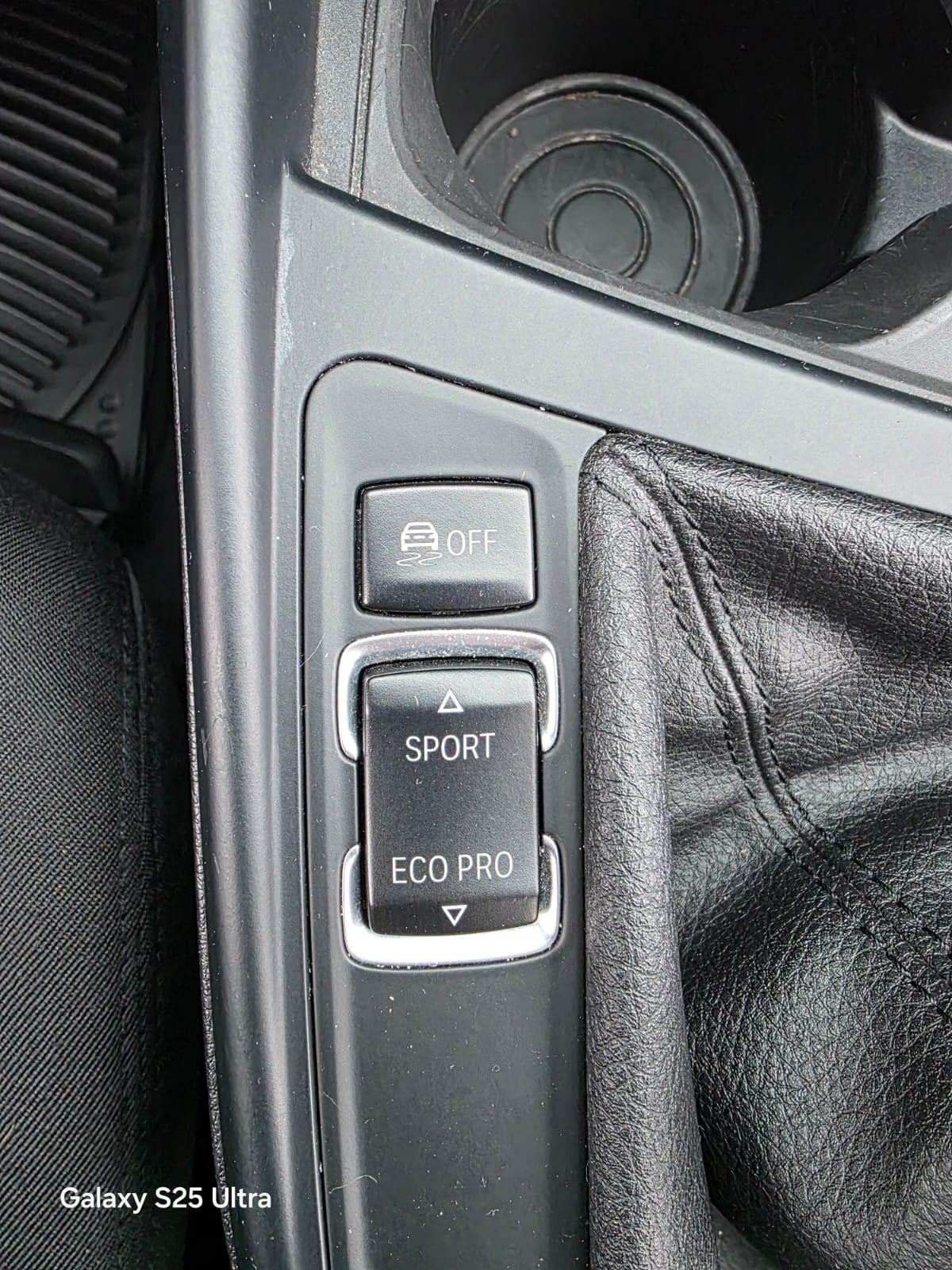 Bmw 118d Unique 2014 BMW SERVICE