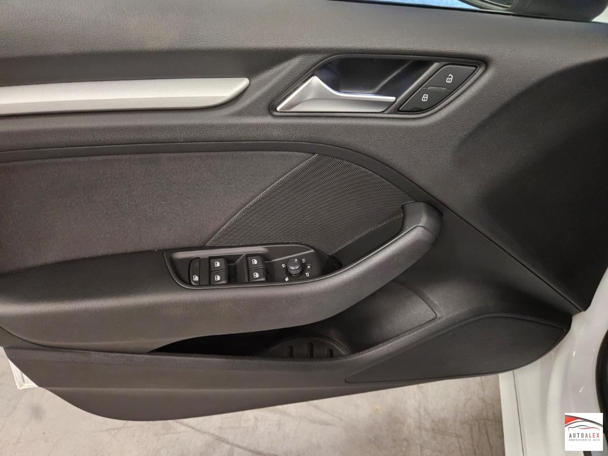 AUDI - A3 S-line Sportback 30 1.6 tdi 116cv NEOPATENTATI