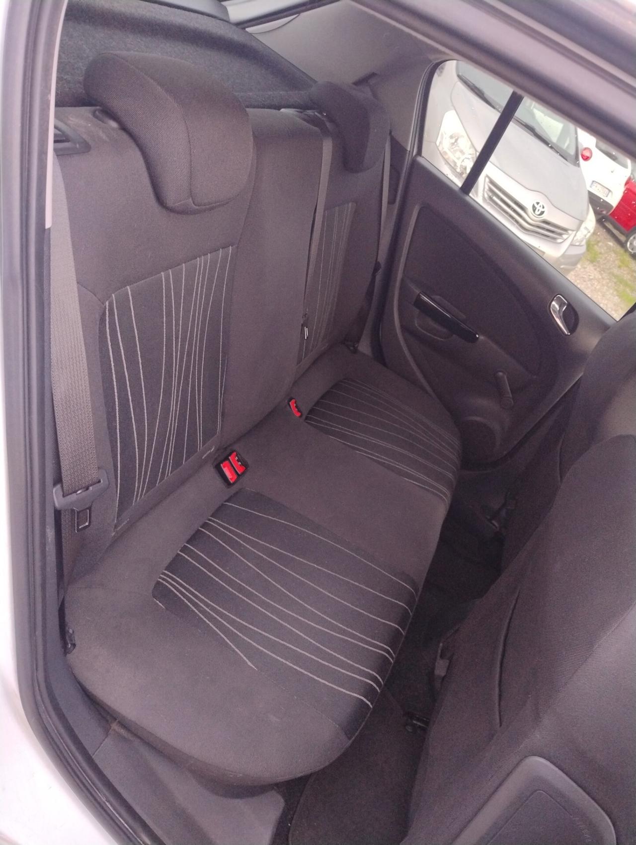 Opel Corsa 1.2 5 porte Edition