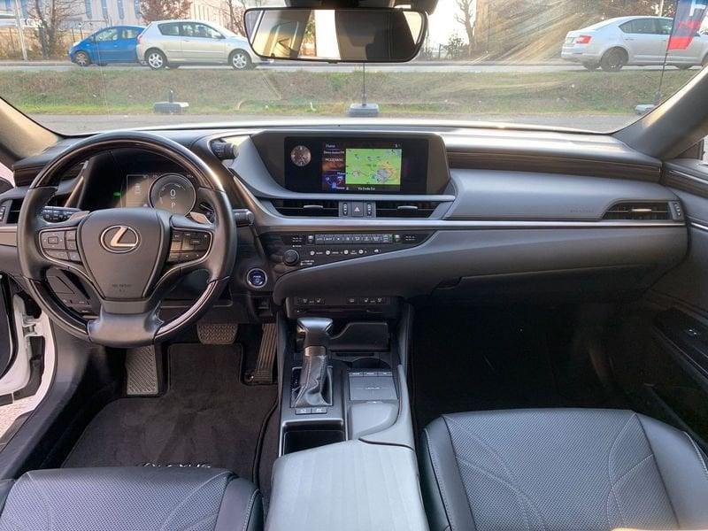 Lexus ES Hybrid Executive