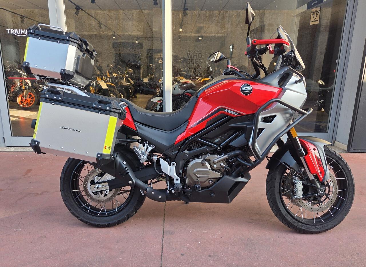 Qj Motor SVT 650 X KIT BORSE