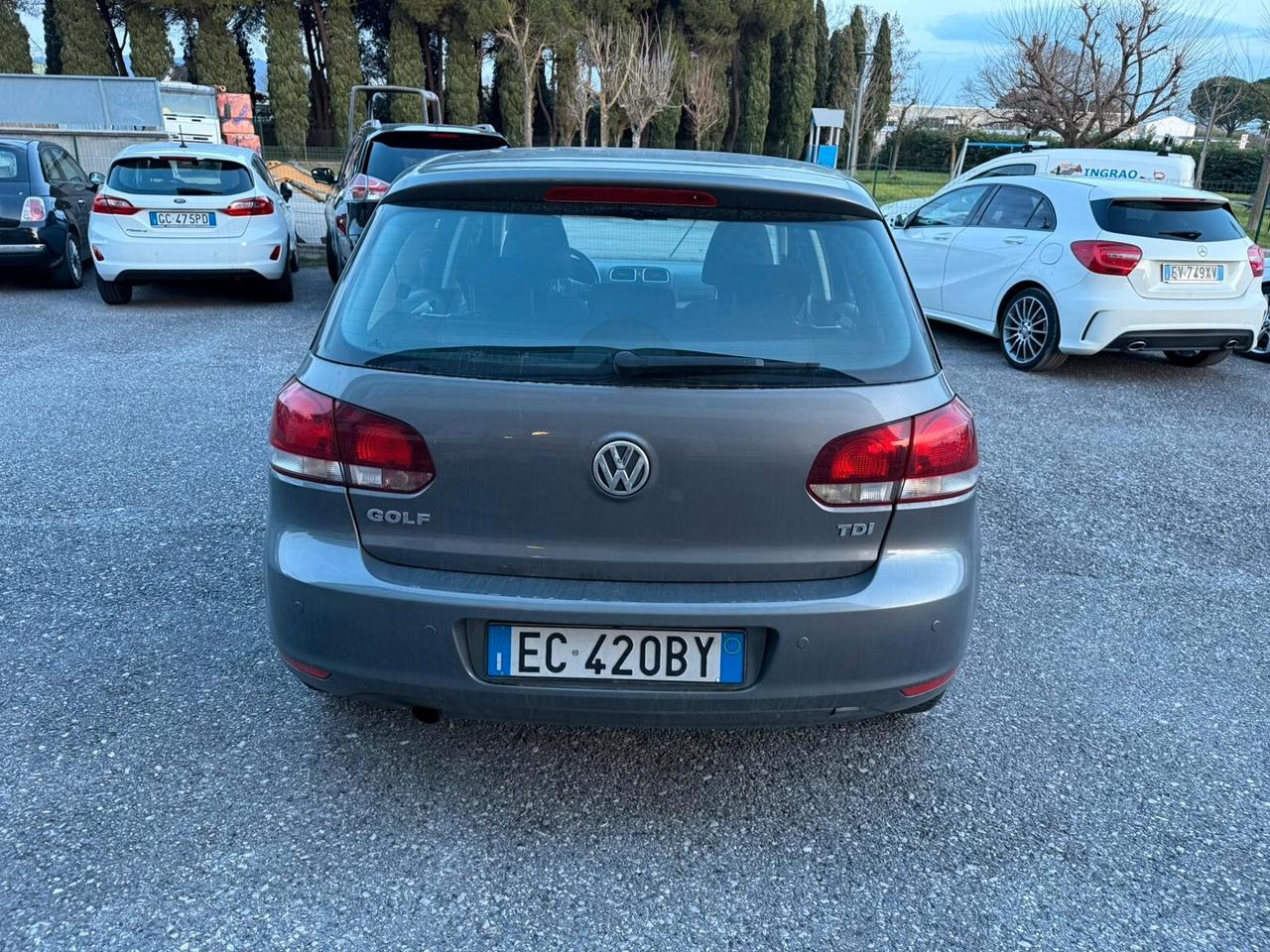 Volkswagen Golf 1.6 TDI DPF 5p. Highline