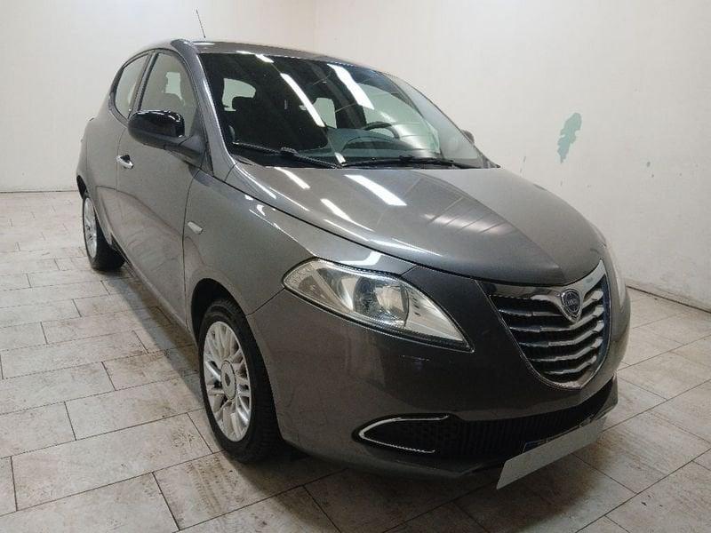 Lancia Ypsilon 1.2 8v Gold s&s 69cv E6