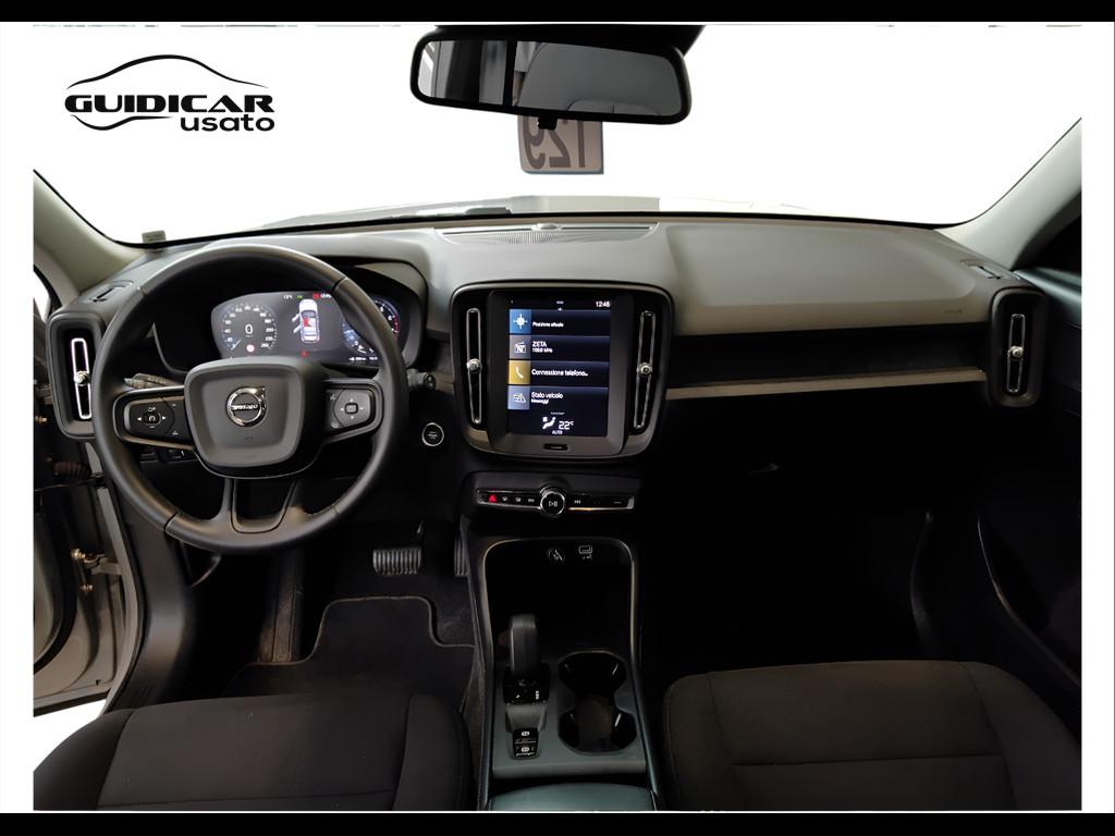 VOLVO XC40 2023 - XC40 1.5 t2 Essential auto