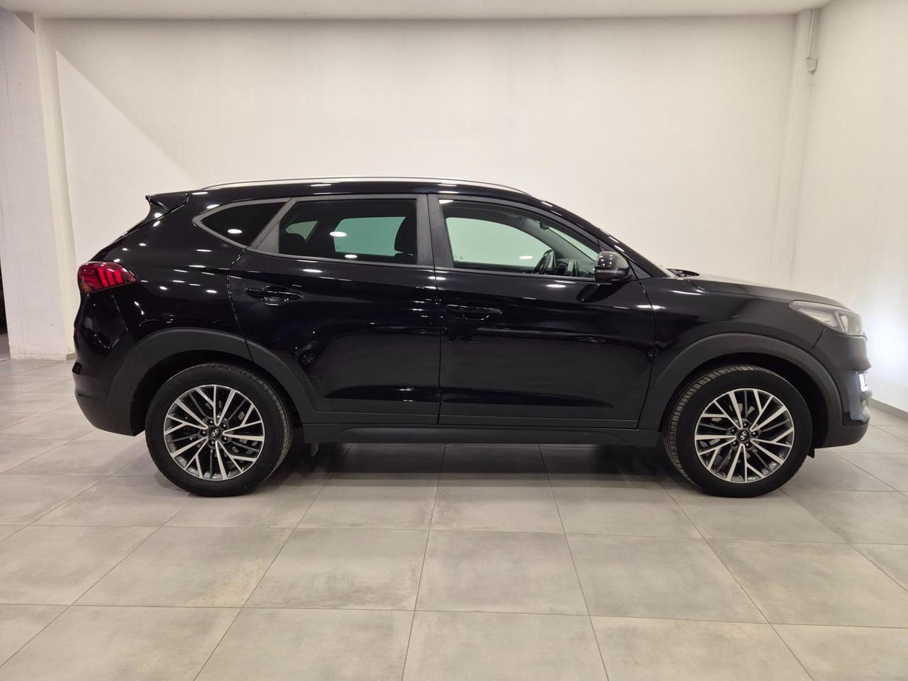 Hyundai Tucson 1.6 crdi Xprime 2wd 115cv - NEOPATENTATI - UNIPROPRIETARIO - Cruise/Lim - Cam