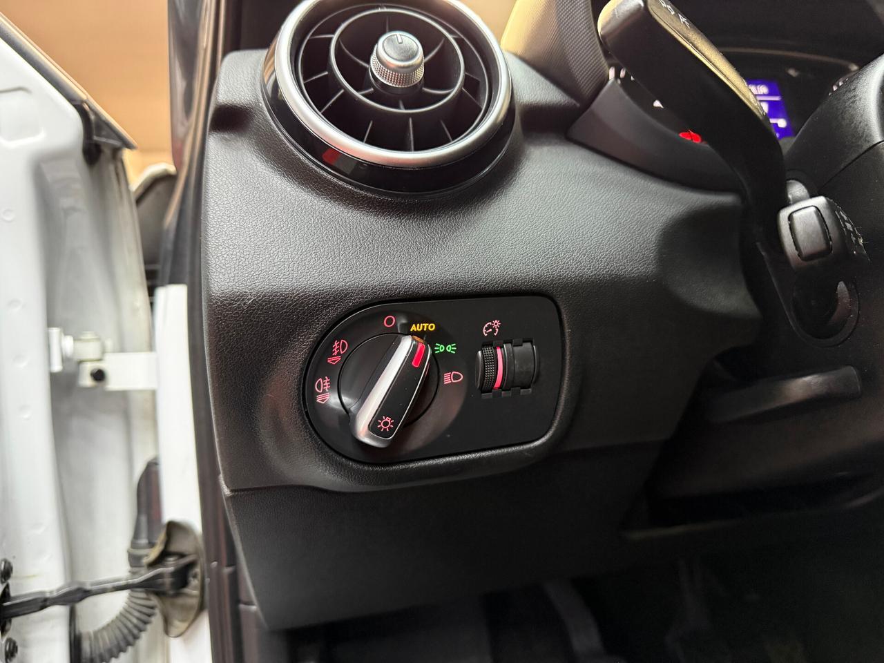 Audi A1 1.6 TDI S-LINE - FABIANOAUTO