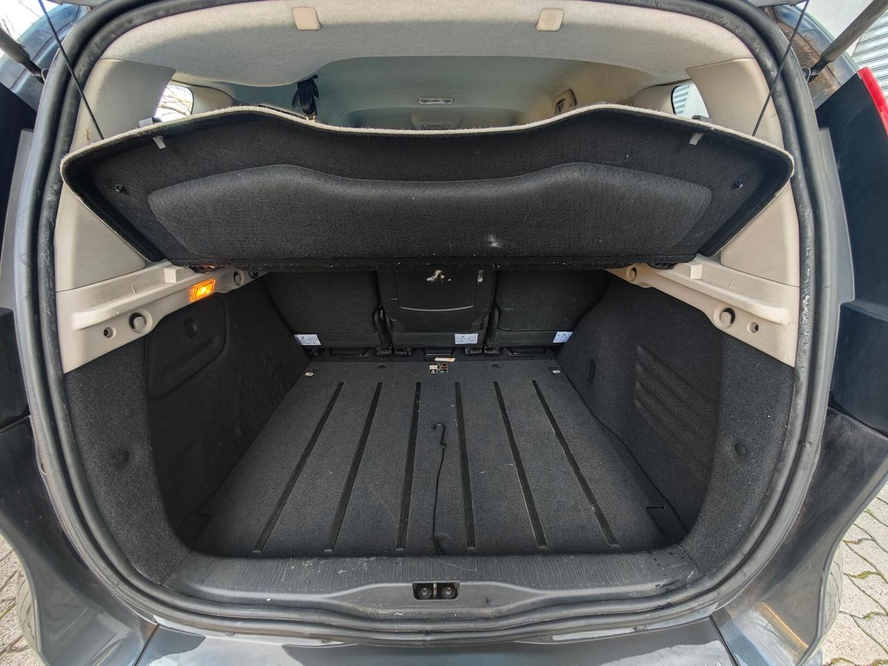 Renault Scenic Scénic X-Mod 1.5 dCi