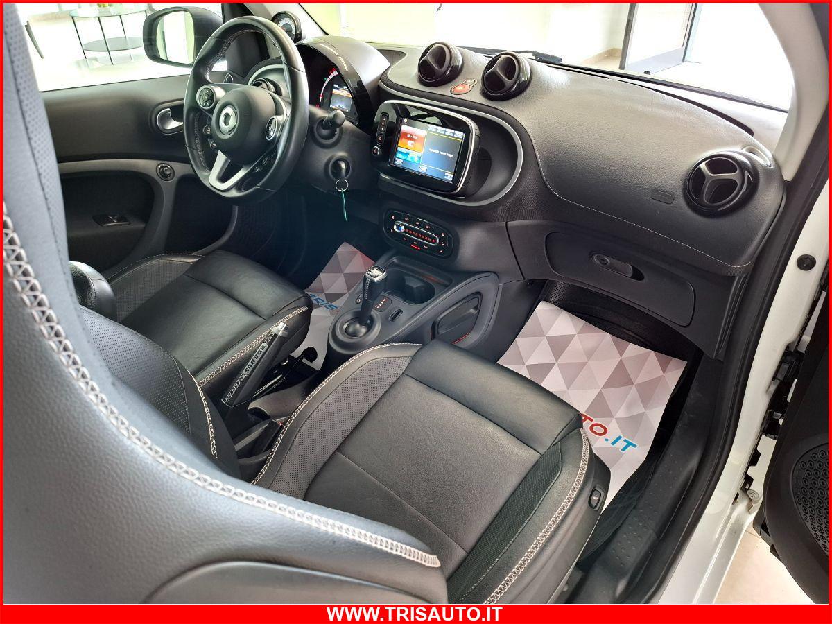 SMART Fortwo 90 0.9T Twinamic BRABUS Style NEOPATENTATI (TETTO PANORAMICO+PELLE+NAVI)