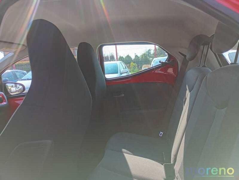Toyota Aygo 1.0 72 CV x-play