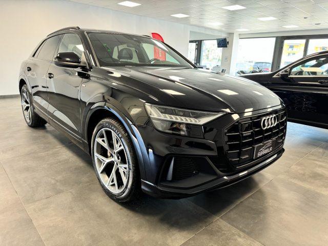 AUDI Q8 50 TDI Tetto Apribile S line STRAFULL Sport 4x4